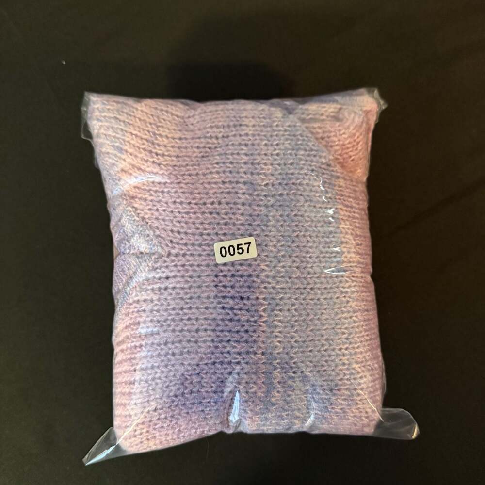 GAP Women’s XS Pink Purple Blue Striped V-Neck Knit Sweater Long Sleeve - Picture 8 of 8